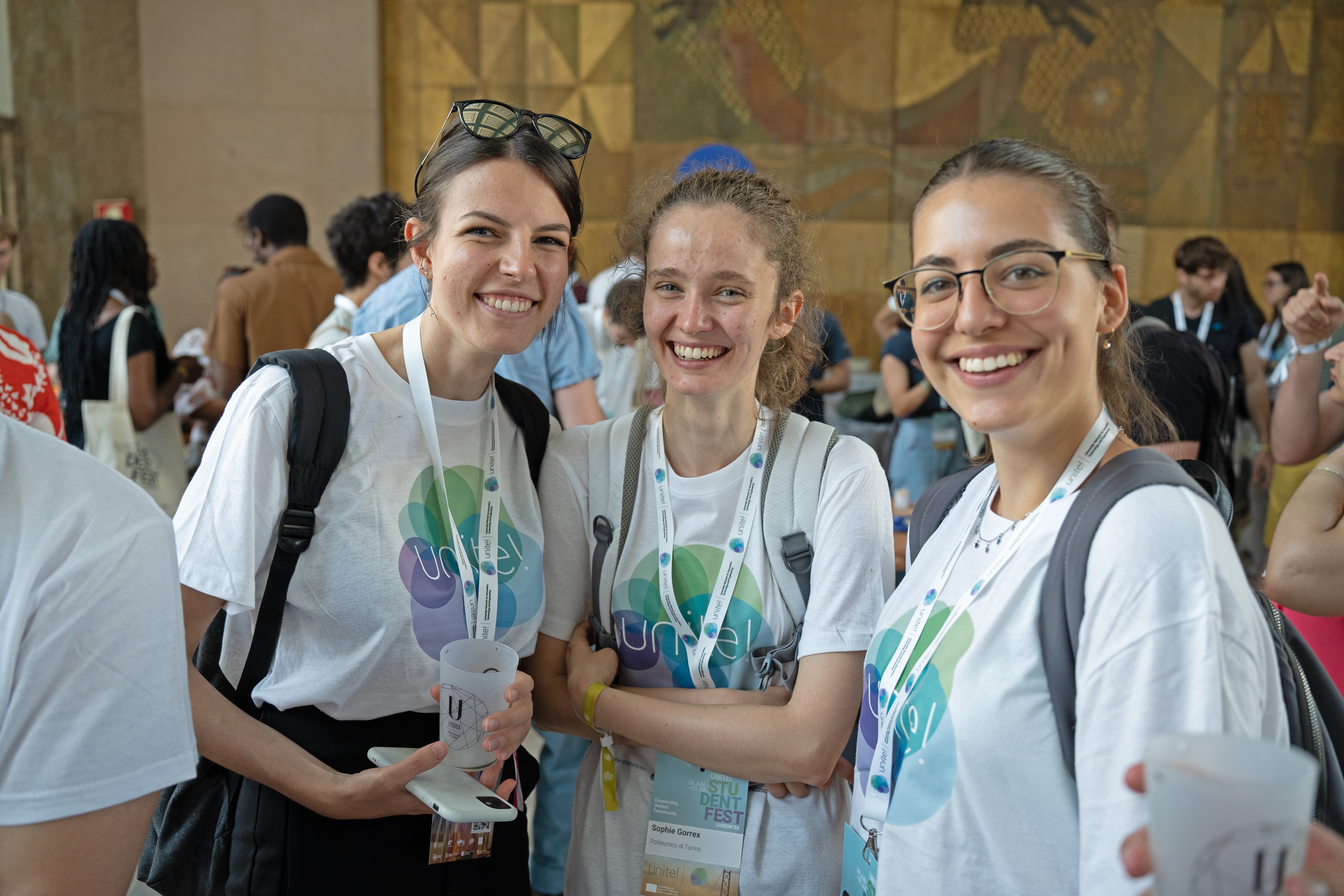 Image of three Unite! students